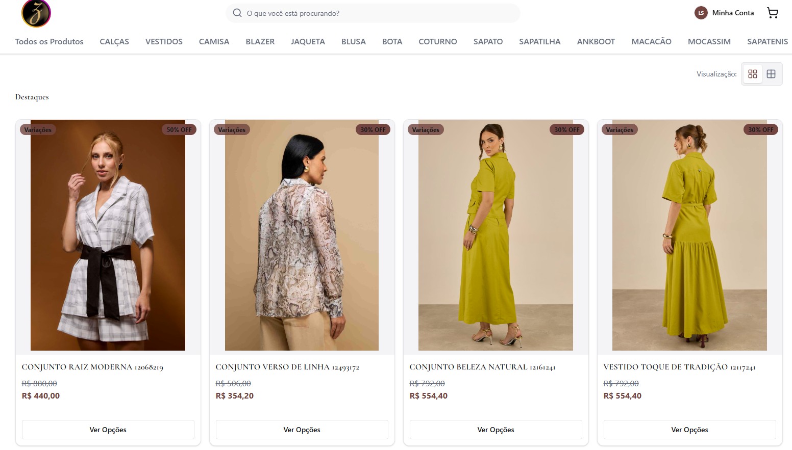Loja virtual de moda com grade de tamanhos e cores em loja de roupas